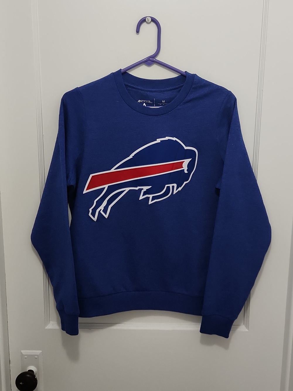 Antigua Women's NFL Buffalo Bills Blue Crewneck Sweatshirt Size Medium